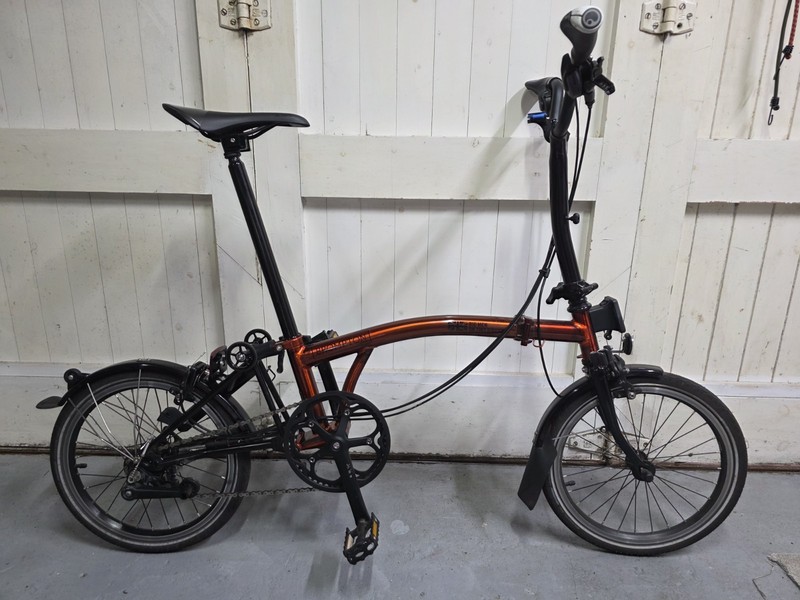 Brompton Folding Bike. Flame lacquer red , C-line Black Edition
