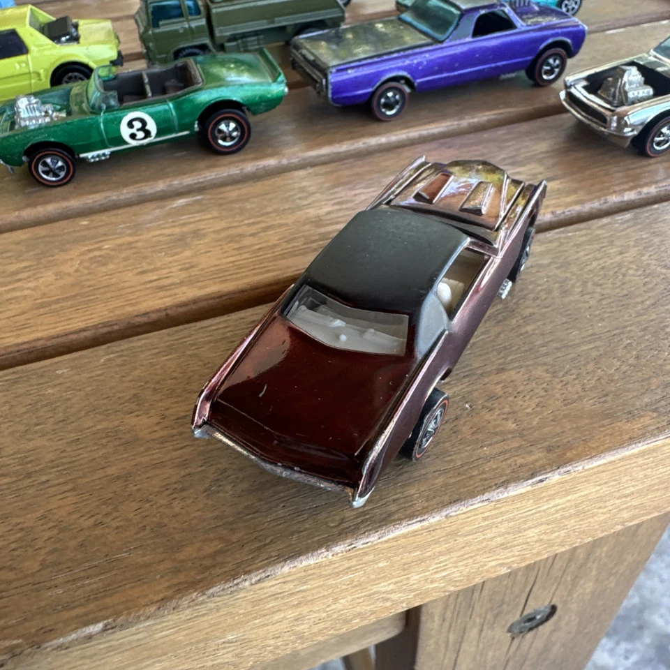 Hot Wheels Custom Eldorado - Brown - Vintage 1968 Redline - Image 3 of 4