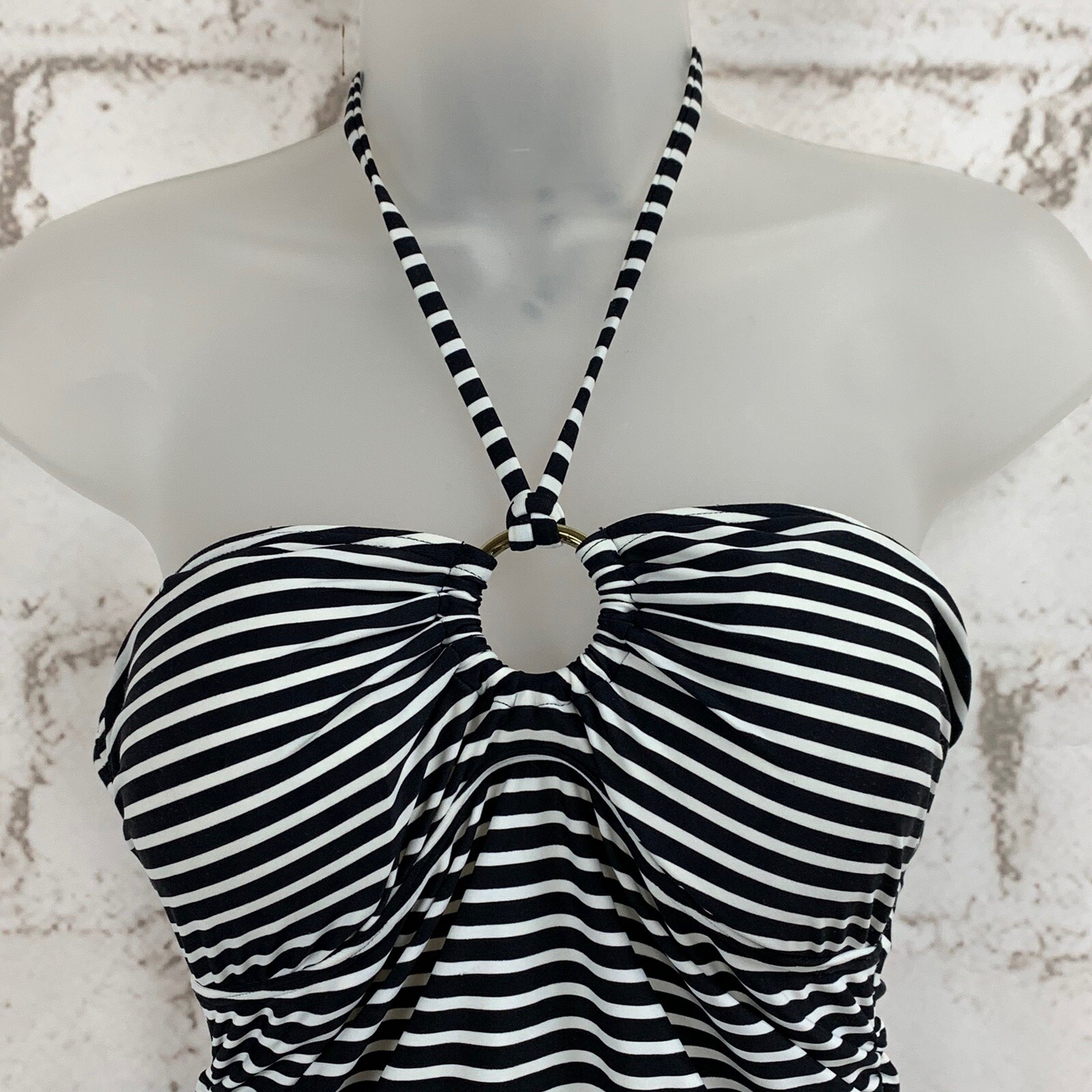 Beach Babe Australia Womens 1 Piece Swimsuit Black & White Stripes Size