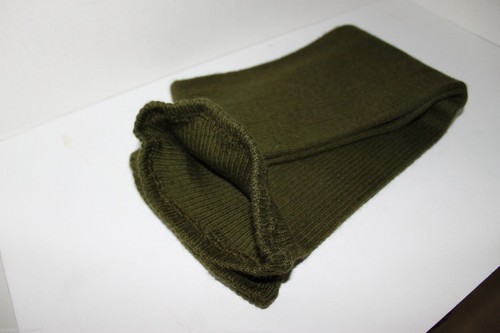 Unisex Winter Warm Soft Wool Scarf Olive Green Long Neck Wrap Fashion Stylish - Picture 4 of 4