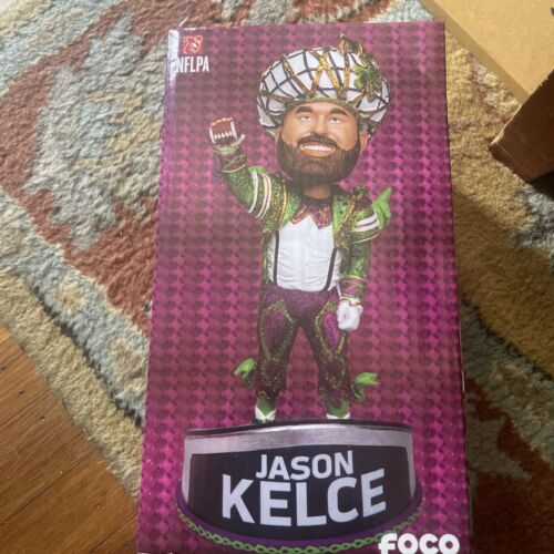 JASON KELCE Philadelphia Eagles SUPER BOWL LII Parade Mummer Suit Bobblehead NIB - Picture 2 of 5