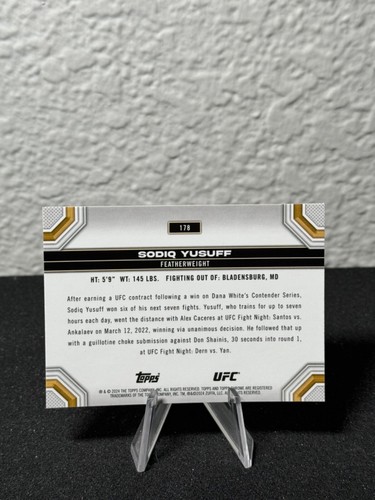 Réfracteur à prisme base UFC chromé 2024 Topps 1 - 200 - COMPLÉTEZ VOTRE SET - PYC - Photo 217/237
