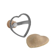 STAMPINO STAMPO TAGLIA RAVIOLO RAVIOLI FORMA CUORE 8,5x8,5 CM ALLUMINIO #1