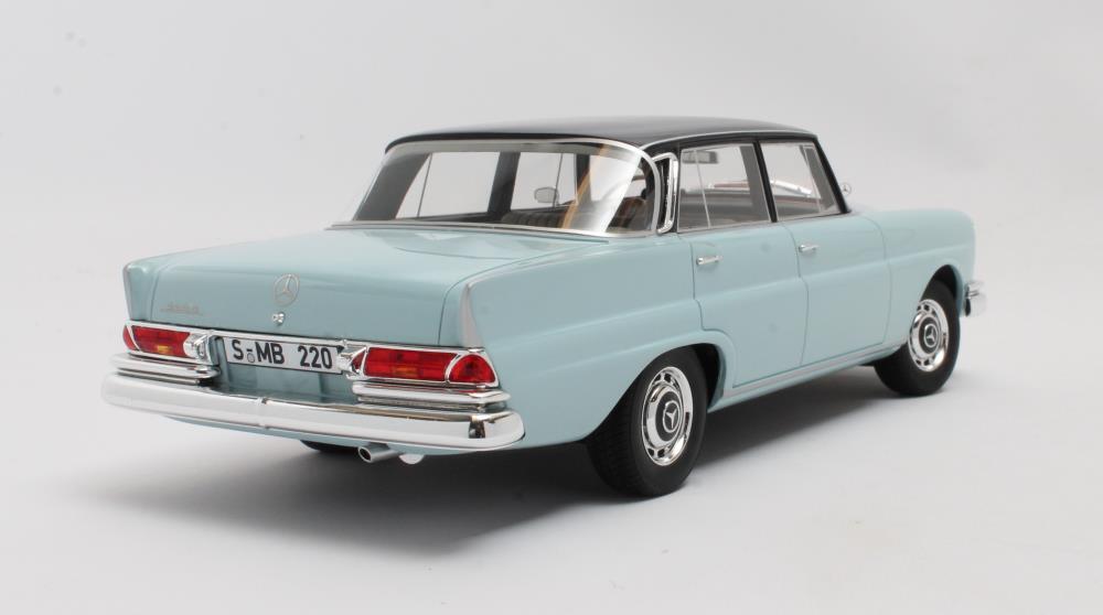 メルセデス ベンツ 220SE (W111) - 英国ディンキートイズ #186 Dinky 186, Mercedes-Benz 220 SE - Free Price Guide & Review