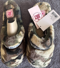 Juicy Couture Faux Fur Slip-On Camouflage Logo Slippers Women's Size 9