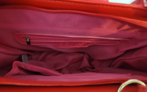 NWT Seytu Red Crossbody Tote Shoulder Bag Pink Logo - Picture 15 of 17