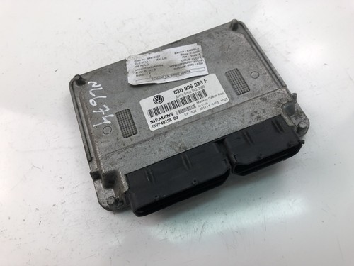 VW POLO 9N Motorsteuergerät ECU 03D906033F 18036499