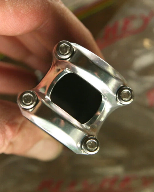 Vintage NOS NEW Ritchey WCS black aluminium 1" - 1.1/8" ahead stem 110mm / 26.0 - Image 3 of 4