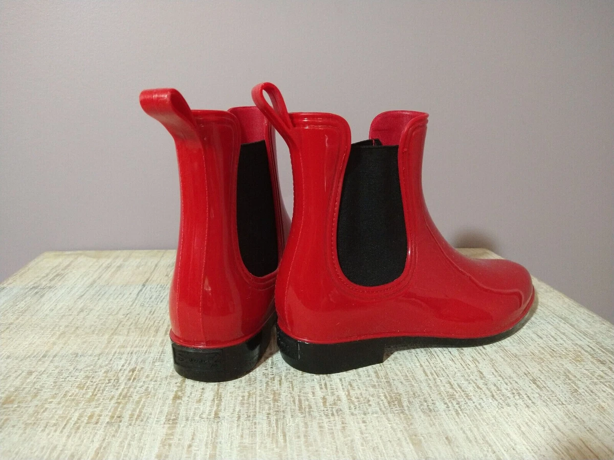 Red rubber rain boots outlet
