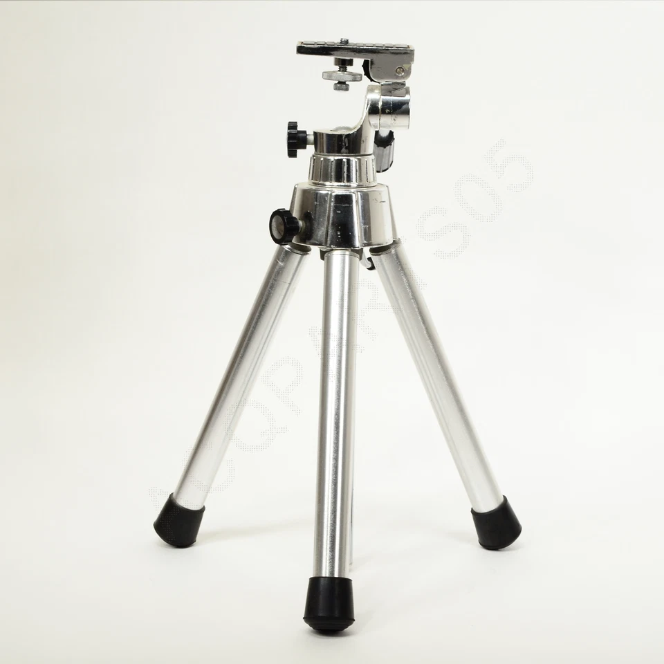 Quick-Set 300 Elevator Camera Tripod 14” to 22” with 2 way tilt head Quickset - Image 2 of 4