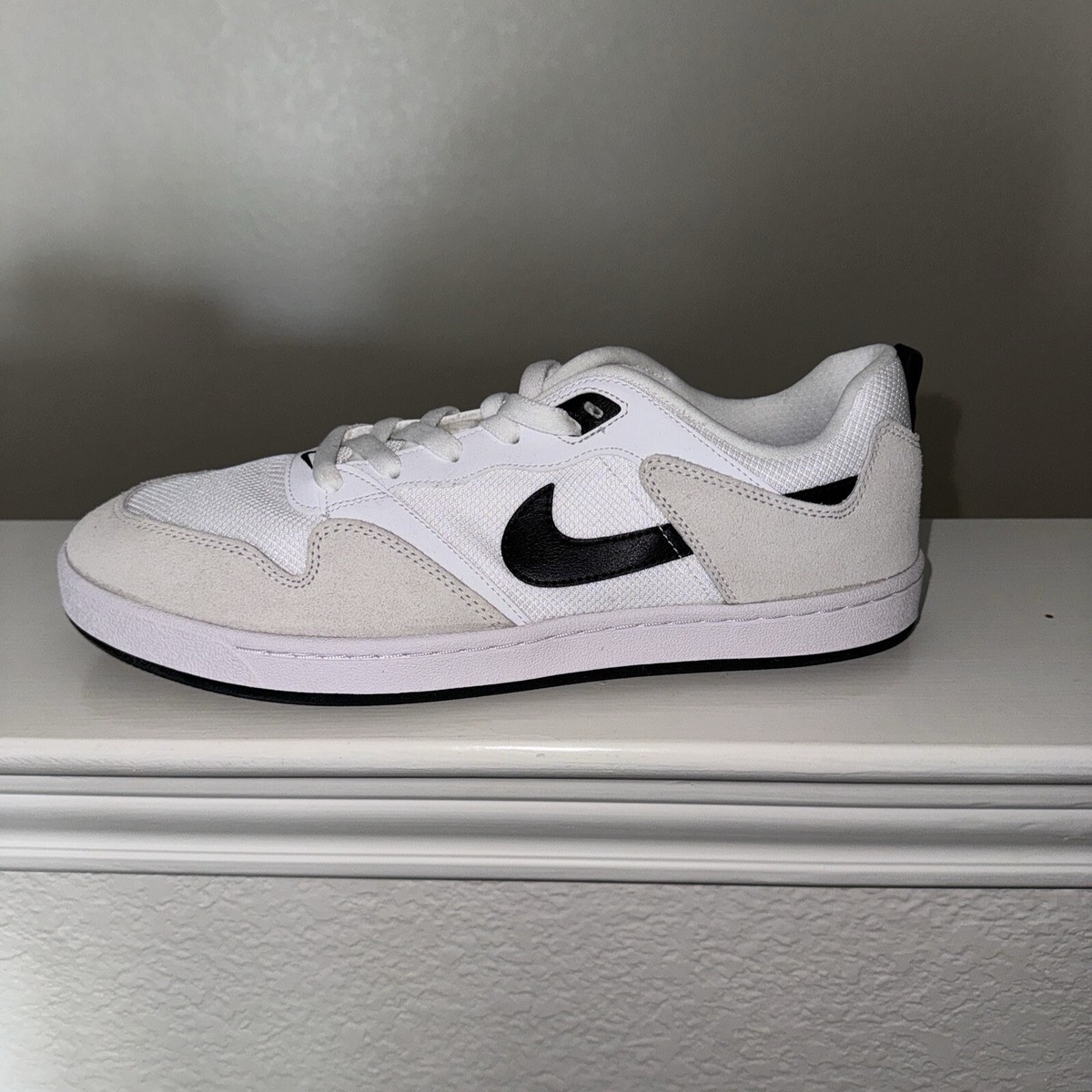 Nike Men's SB Alleyoop Classic Skate Shoes White Black Suede Mesh Size