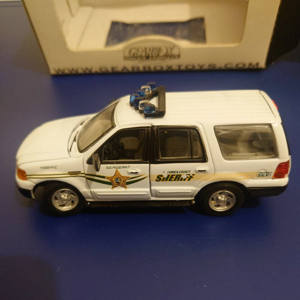 Caja de cambios coleccionable Ford Expedition 1:43 edición limitada como nueva Foto 2 de 4