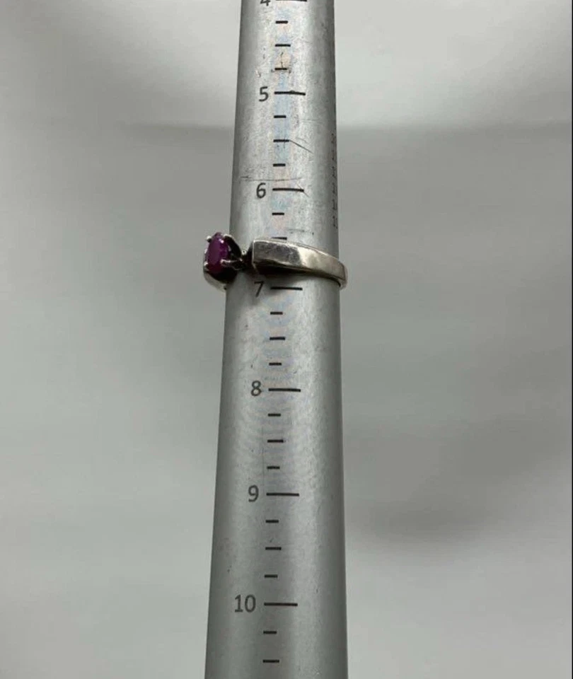 Кольцо-солитер из стерлингового серебра 925 пробы с розовым рубином — размер 7 — винтажный овальный драгоценный камень - Изображение 3 из 3