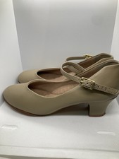 Capezio Jr. Footlight character shoes, style 550, Carmel Size 5 Stage Dance EUC