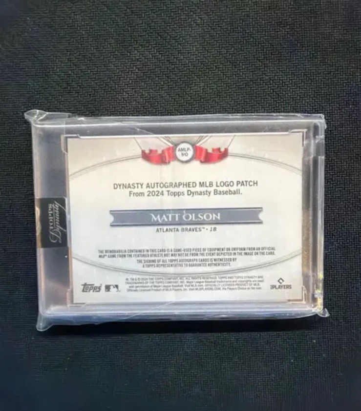 Matt Olson 2024 Topps Dynasty Logoman MLB Logo Patch Auto 1/1 Braves Card view 2