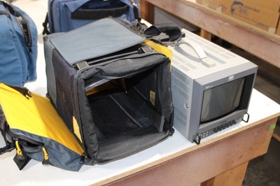 Sony 8'' PVM-8045Q  RGB Trinitron Color Video CRT  monitor Tested working
