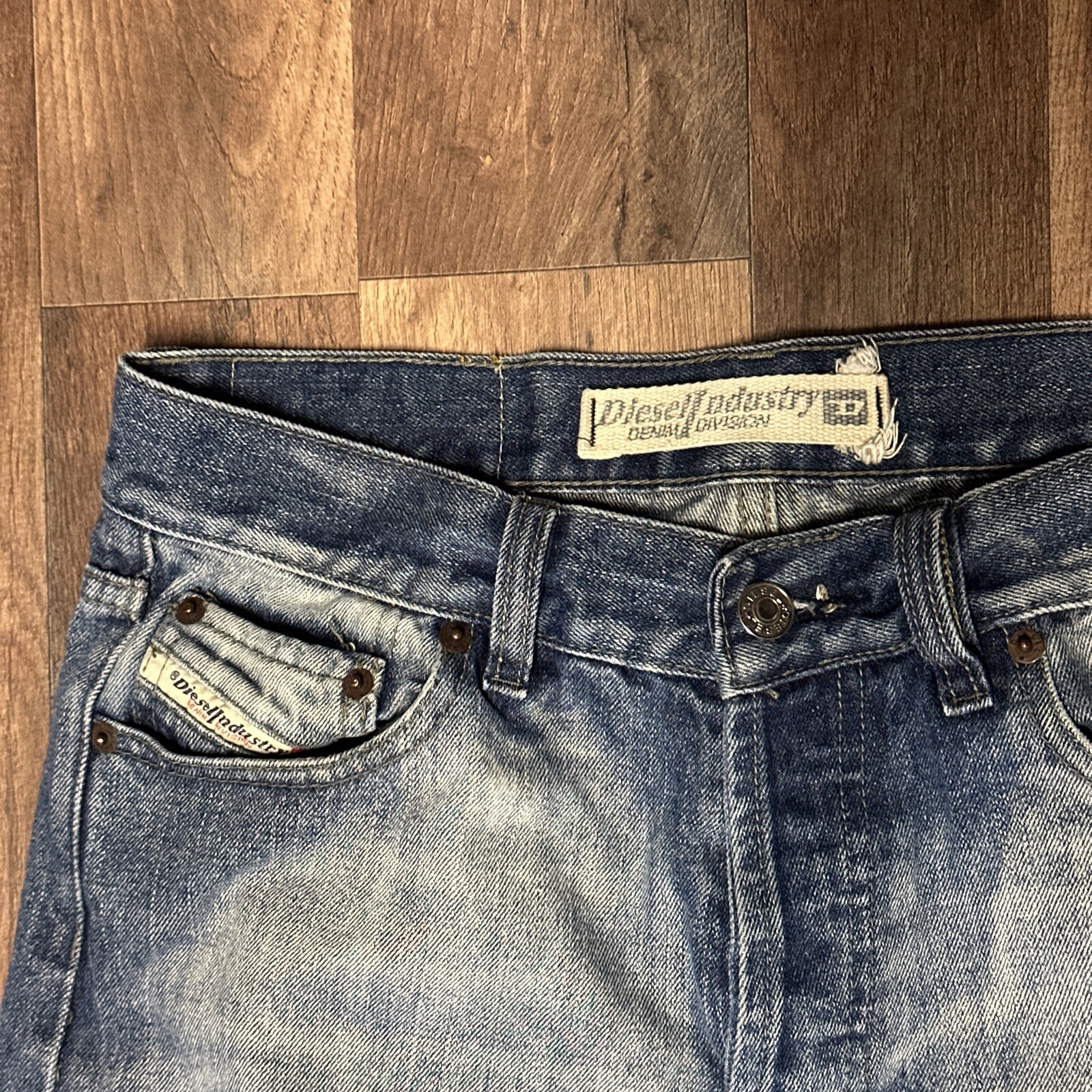 DIESEL INDUSTRY Jeans Womens 30 Blue Denim Made in Italy RN 93243 Dark Bootcut image 2