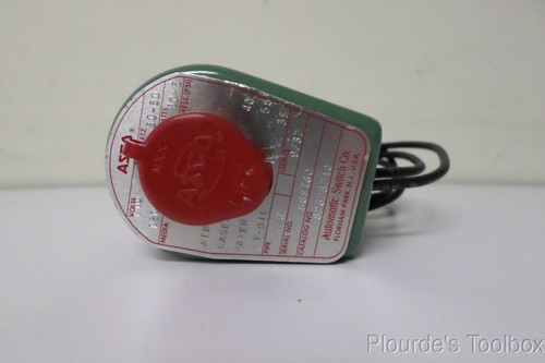 Used ASCO Red Hat Solenoid Valve, 110/120 Volts, 10.5W, 1/4" Pipe, 8262B210 - Picture 5 of 7