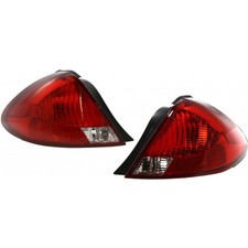 For 2000 - 2003 Ford Taurus Tail Light Driver And Passenger Side Pair Dot