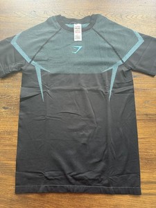 GymShark Onyx Shirt | eBay
