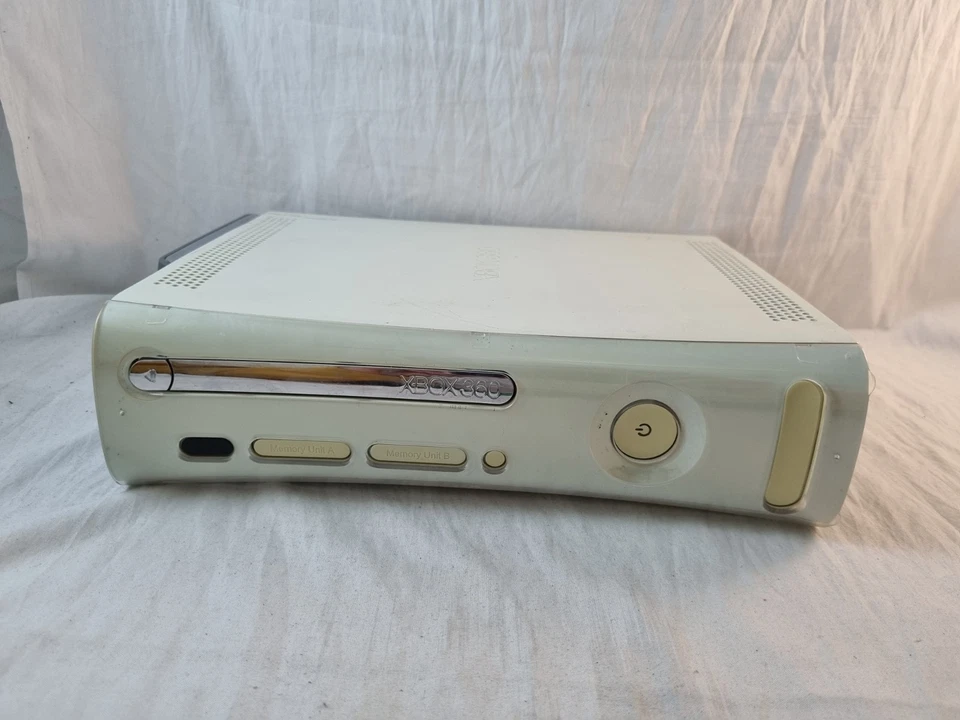 Microsoft Xbox 360 Console - RARE with NXE dashboard Read - Image 4 of 4