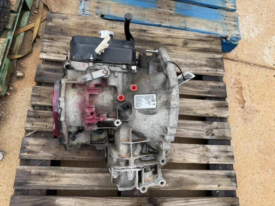 RAM PROMASTER 1500 2014-2019 3,6 L tracción delantera transmisión automática *dañada* *leer* Foto 4 de 4