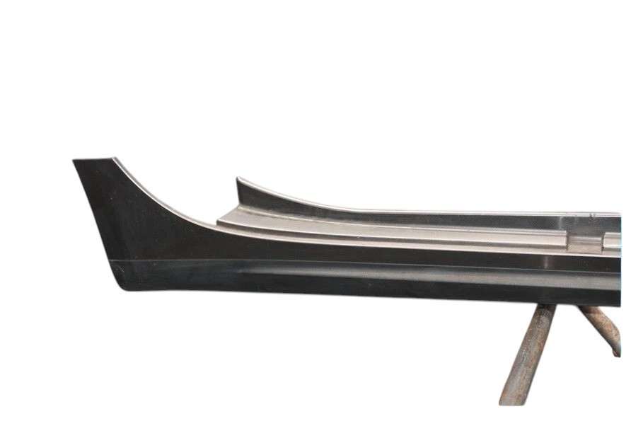 14-22 Maserati Ghibli S Right Passenger Side Skirt Rocker Panel 670010791 OEM