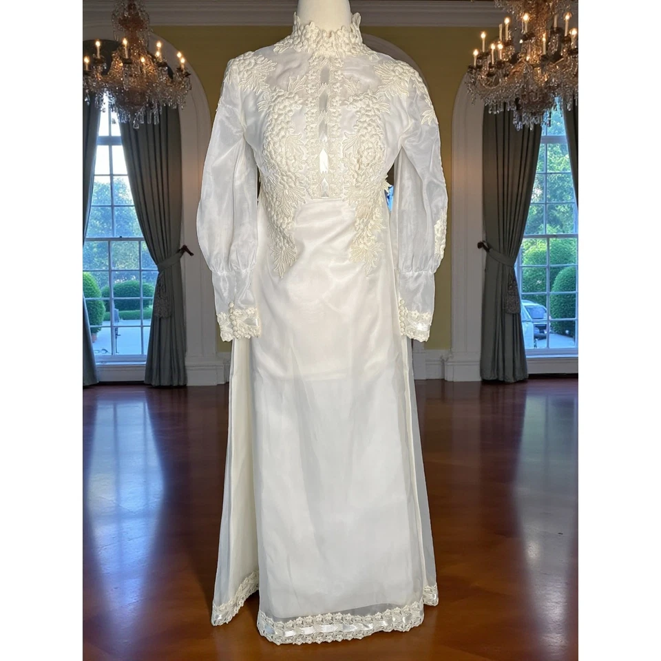 Vintage 1970s Boho Chiffon Wedding Gown w/ Detachable Train Lace Trim Romantic  - Image 2 of 4