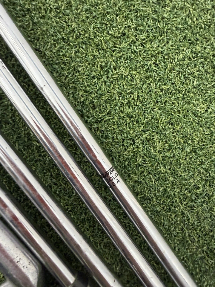 Acuity Voltage Club Iron Set 3-PW Putter With Bag - Uniflex Starter Set - Image 3 of 4