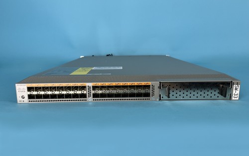 CISCO N5K-C5548UP SFP SWITCH DUAL PSU |010-7682346 - Picture 2 of 9