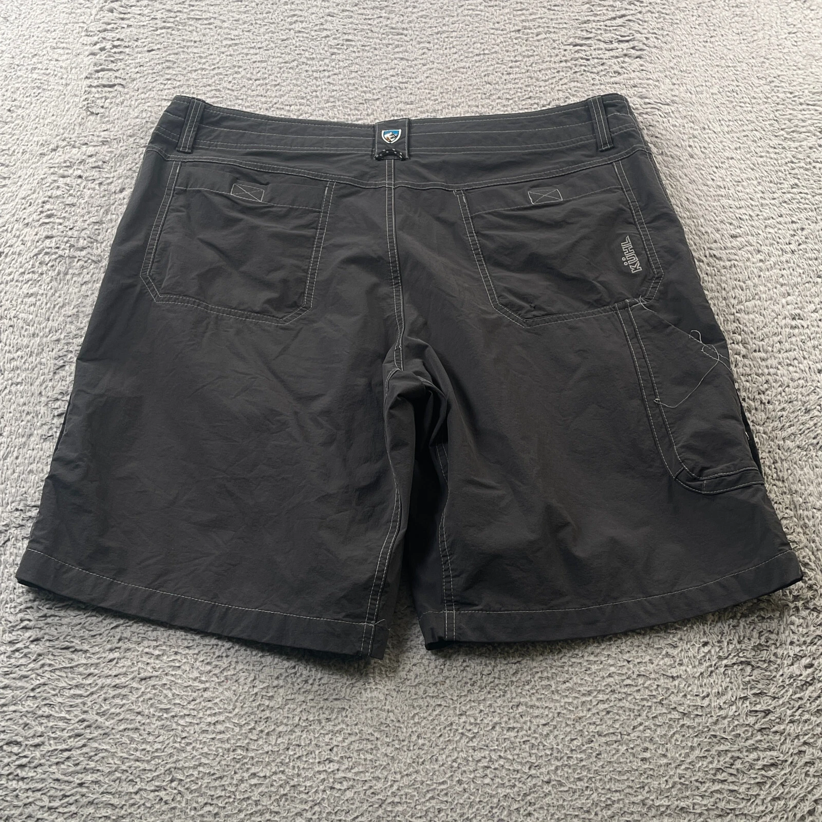 KUHL Shorts Men's 40 Black Stretch Nylon Outdoor Hiking Casual Outdoor Logo Fish