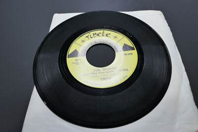Crow / American Breed    Evil Woman / Bend Me Shape Me -R45-209 - EX+