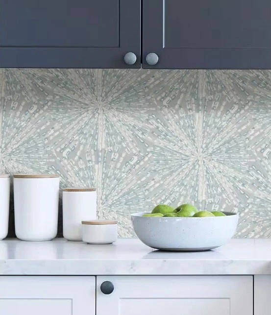 Papel pintado NuWallpaper gris azul Sunburst pelar y pegar, LLS4118, boho, moderno, Foto 4 de 4