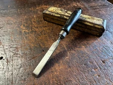 Vintage Titan 5/8" Firmer Chisel. Made in Australia. Old Woodwork Chisel/Tools