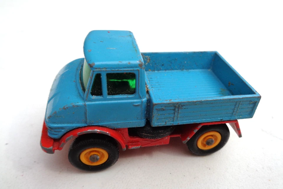 Caja de fósforos diecast Lesney Superfast 49 Mercedes Unimog azul/rojo de colección rara Reino Unido Foto 2 de 4