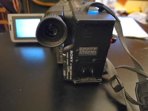 Vecchia Telecamera Vintage - SONY Video 8 - Handicap CCD-TRV30E PAL - Photo 6/12