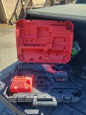 Milwaukee 2821-20 M18 FUEL Sawzall Kit XC 5.0 Battery Charger Kit 2821-22