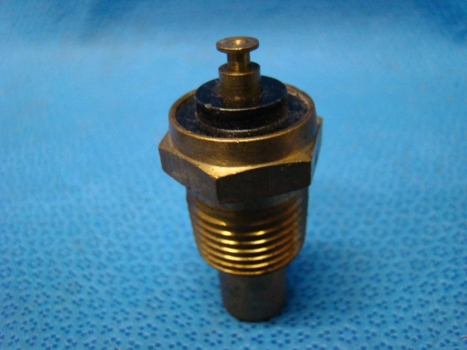 65 66 67 68 69 Pontiac Tempest LeMans GTO unidad transmisora de temperatura para medidor EE. UU. Foto 3 de 4