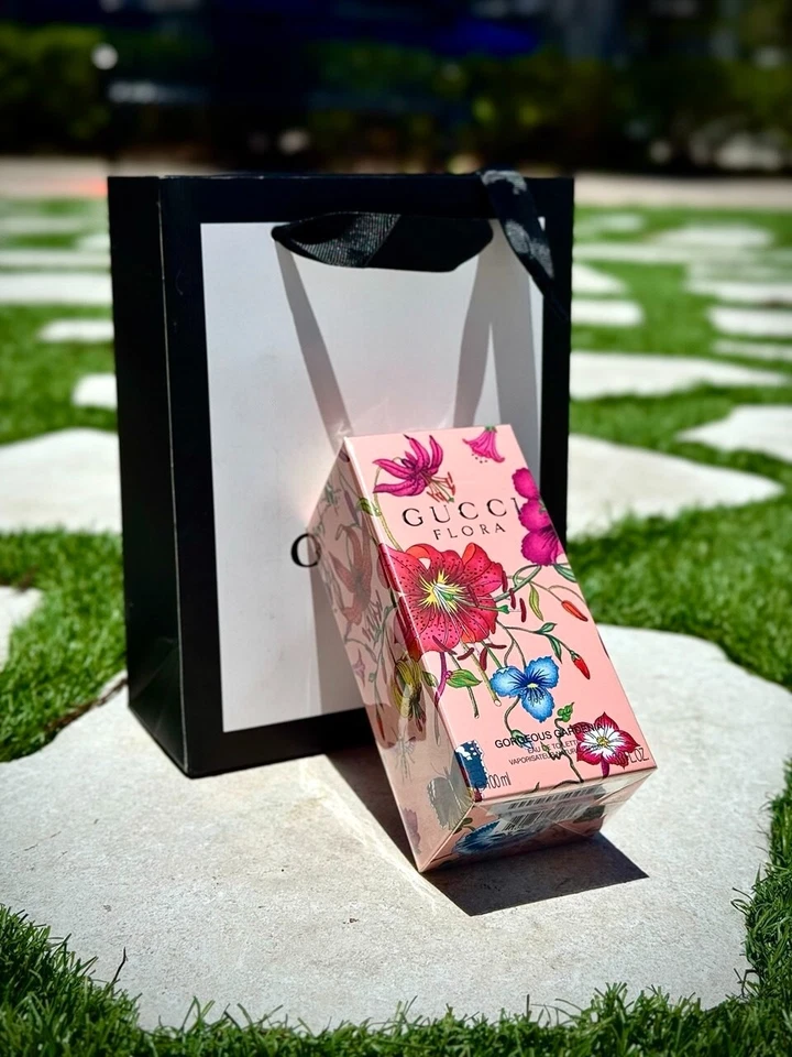 Gucci Flora Gorgeous Gardenia - Eau de Toilette Spray 3,3 oz / 100 ml para mujer Foto 3 de 4