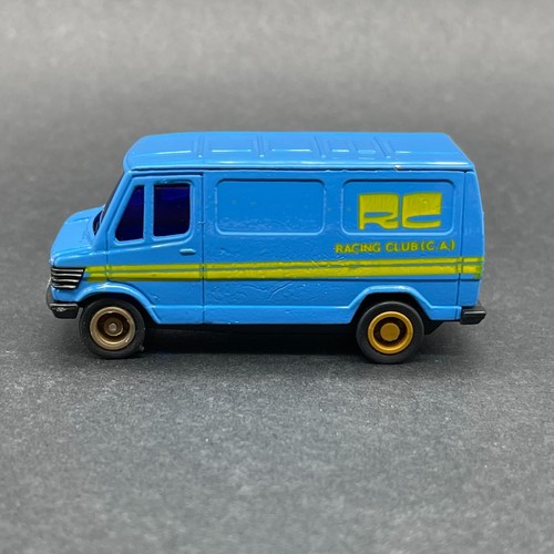 Maisto Pull Back Mercedes-Benz 307D Delivery Van Blue Racing Club Diecast 1/64 - Picture 3 of 8