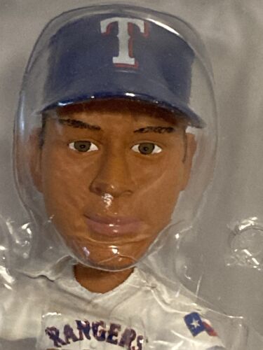 Alex Rodriguez Forever Collectible Bobblehead Legends of the Diamond - Picture 3 of 12