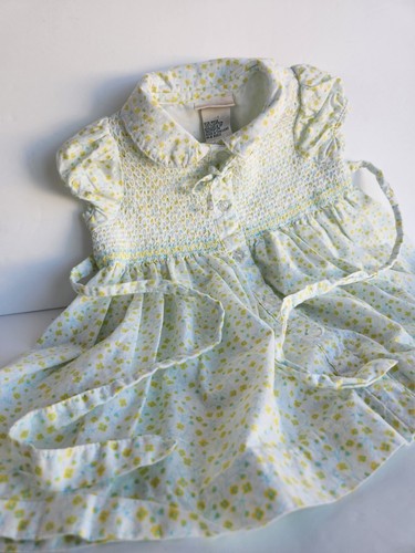 80s 90s Laura Ashley Vintage Baby Girl 6 M  Smoked Floral Cottage Core EUC - Afbeelding 1 van 9