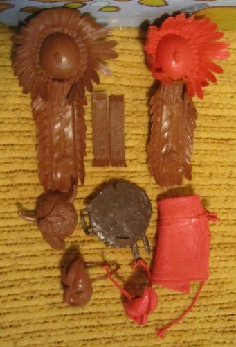 Native American Accessories Set from the Johnny West Collection by Marx,1/6th #5 - Foto 9 di 12