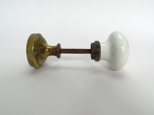 Antique Vintage Brass Butterfly White Ceramic Porcelain Door Knob Handle 54mm - Picture 5 of 10