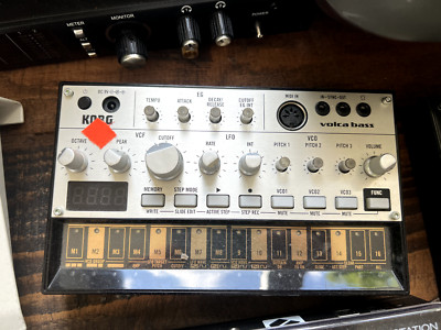 Korg Volca Bass 2