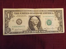 OLD RARE SERIES 1981 $1 ONE DOLLAR BILL - SERIAL NUMBER K 63038047 D