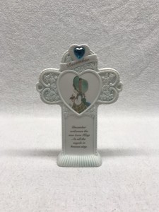 Precious-Moments-December-Standing-Cross-1995