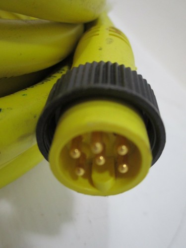 Woodhead Safeway Series 4000 Push Button Pendant w/ E42014 Cable 16-AWG 6-Pin - Picture 6 of 6