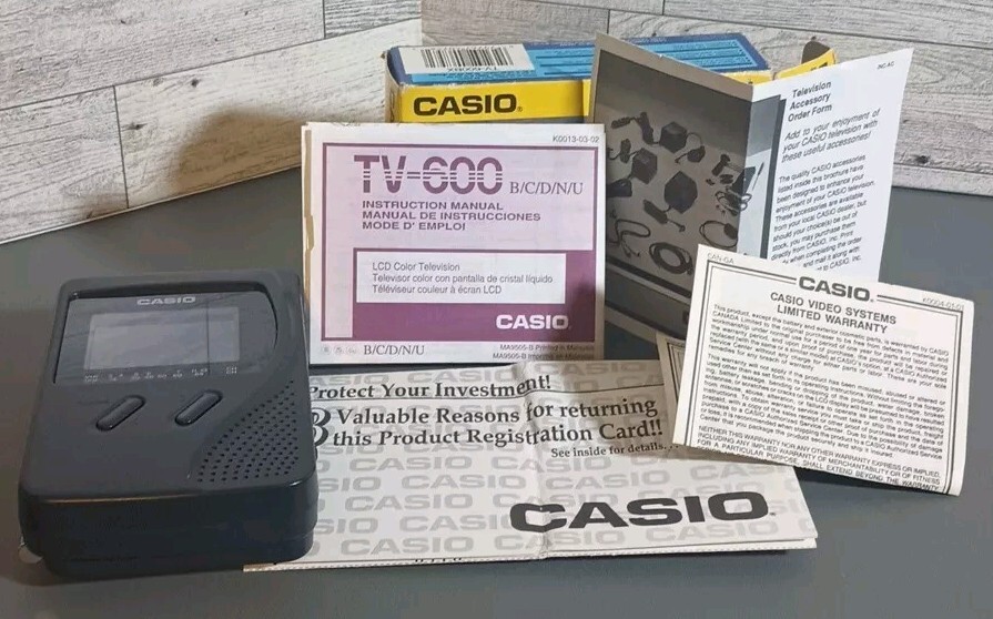 Casio LCD Mini Color TV TV-600 Pocket Size Powers On No Signal