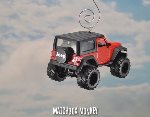 2014 Red Lifted Jeep Wrangler Rubicon X Hard Top Christmas Ornament Unlimited - Picture 8 of 11